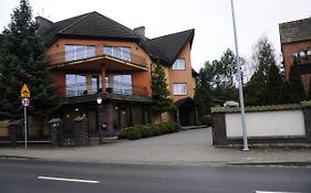 Zieliniec Poznań B&B